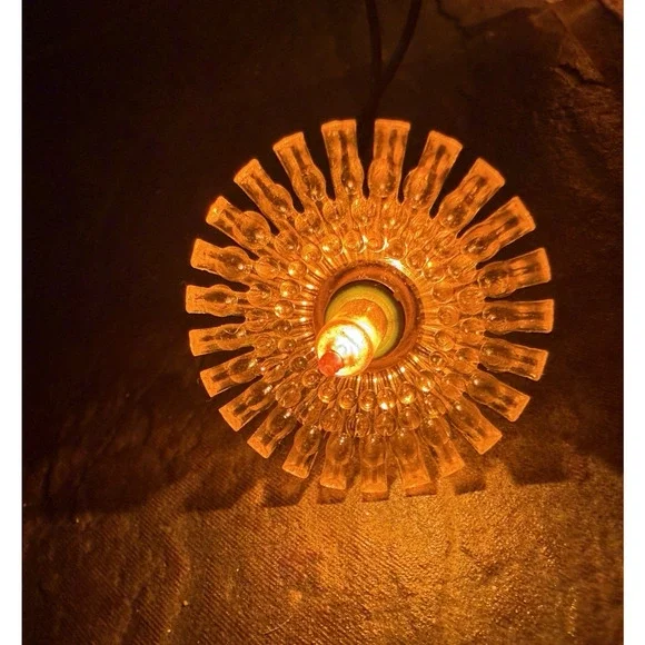 Vintage Christmas Light Reflectors 100 Plastic Starburst Atomic Retro Orange 64' - Picture 8 of 9